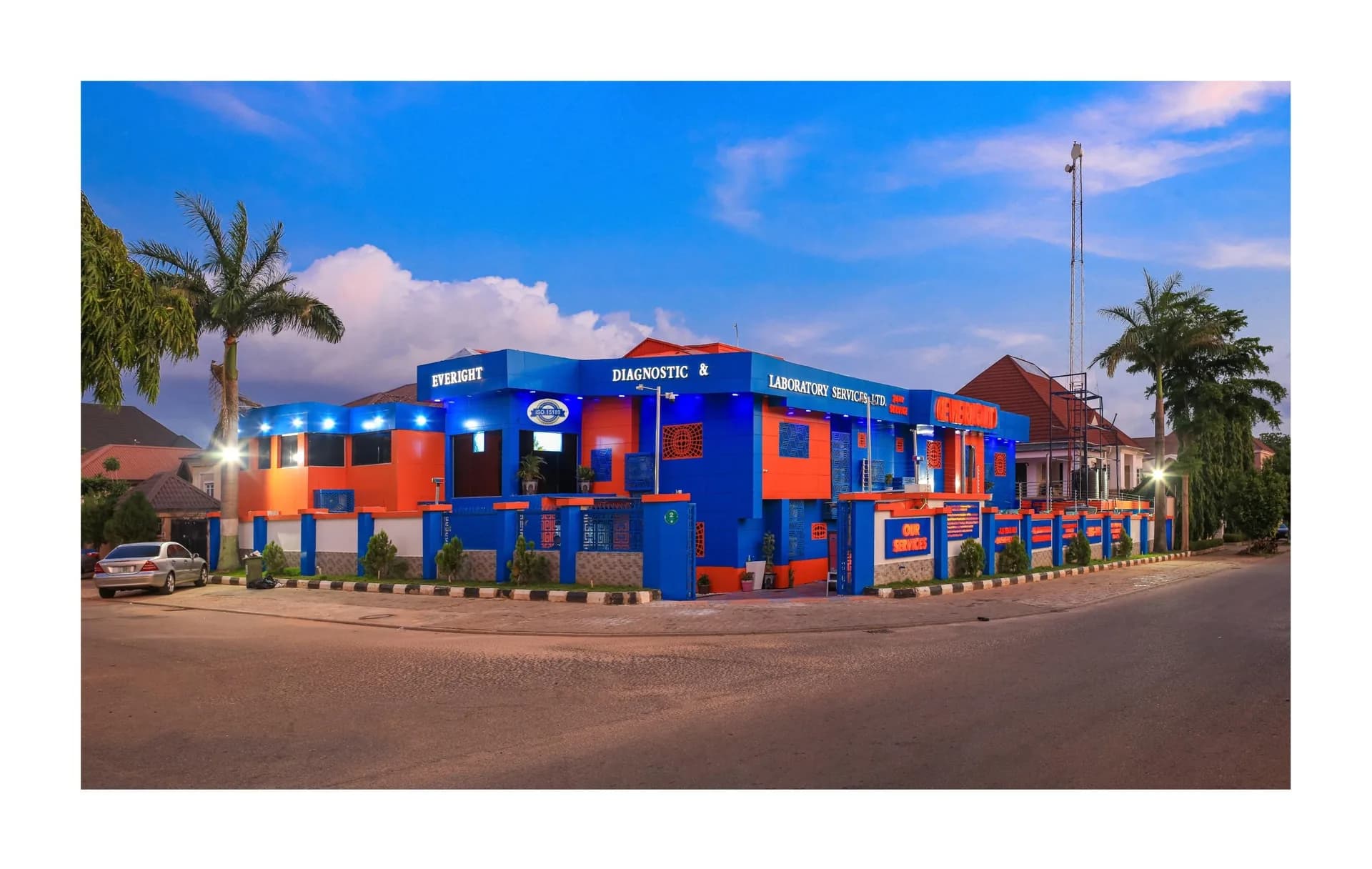 The Everight Diagnostics building, displaying its ISO 15189 accreditation