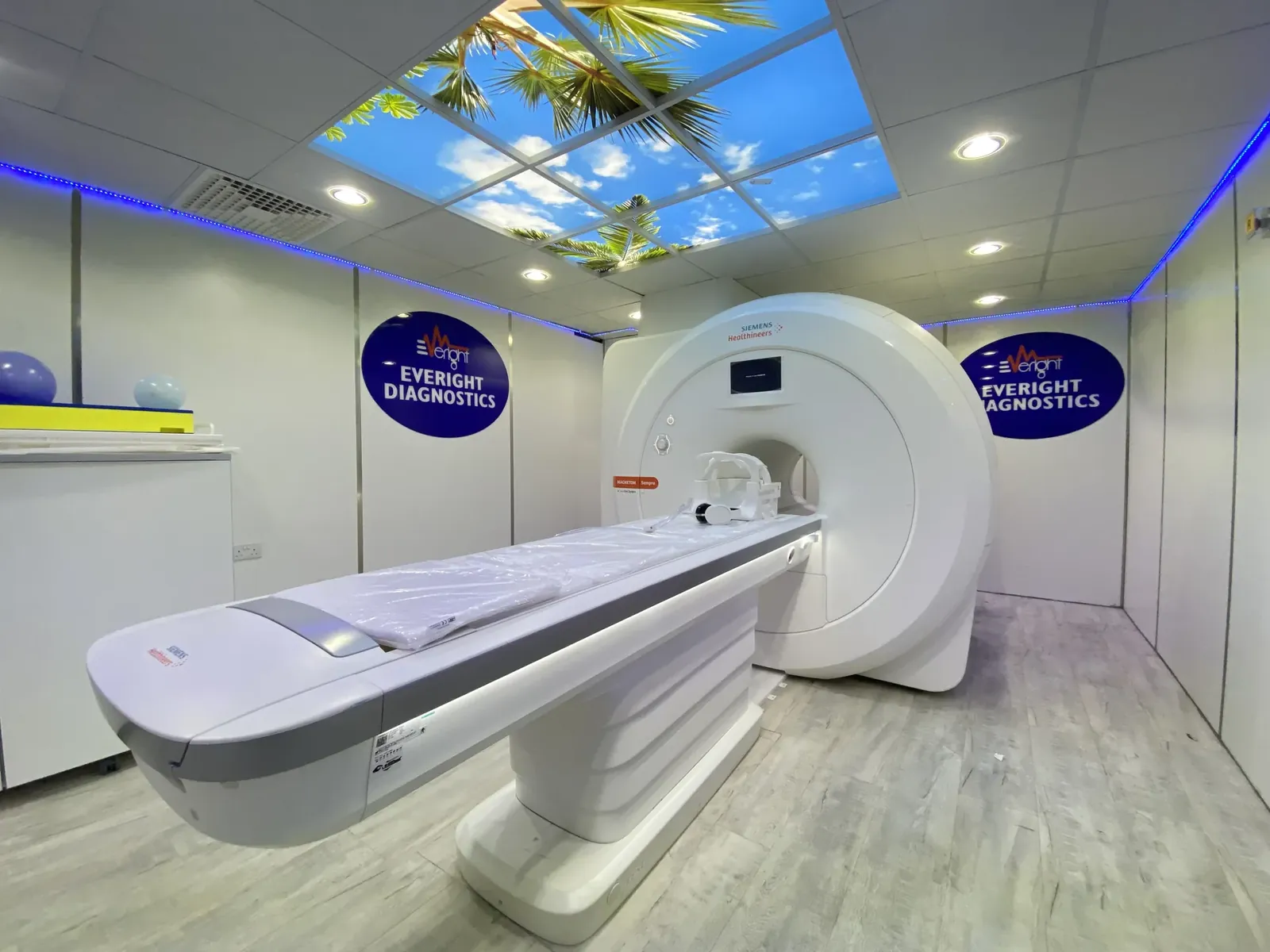 Inside an Everight Diagnostics centre